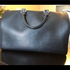 Louis Vuitton speedy 35 epi leather